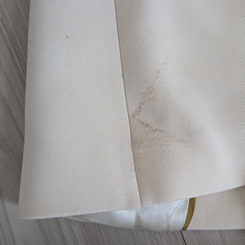 J Crew White Trench Coat with Tailored Fit and Minimalist Design - Picture 5 of 7